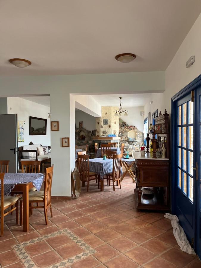 Hotel Ξενοδοχειο Ακρωτηρι à Platia Ammos Extérieur photo