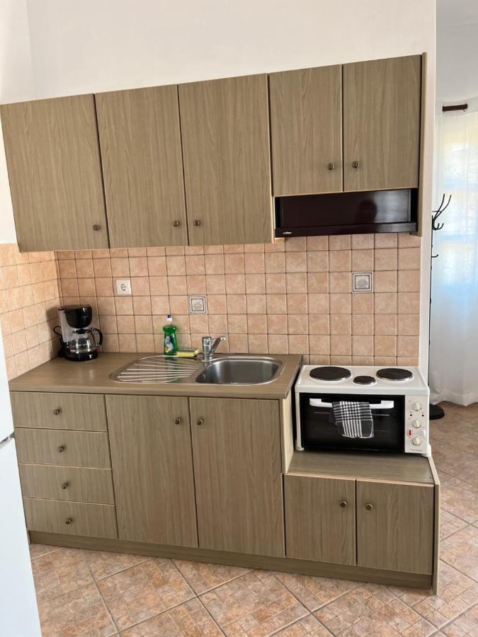 Hotel Ξενοδοχειο Ακρωτηρι à Platia Ammos Extérieur photo