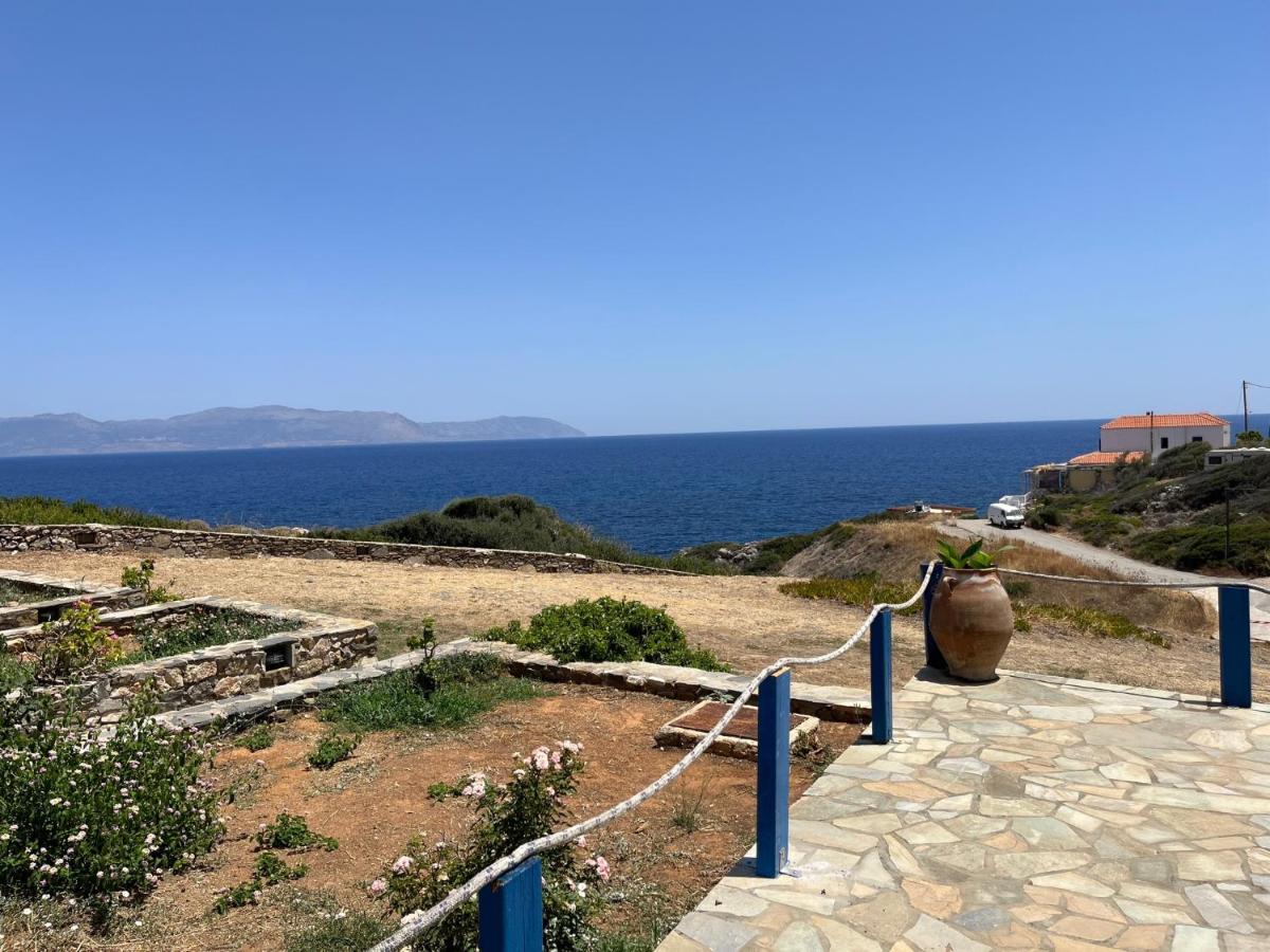 Hotel Ξενοδοχειο Ακρωτηρι à Platia Ammos Extérieur photo